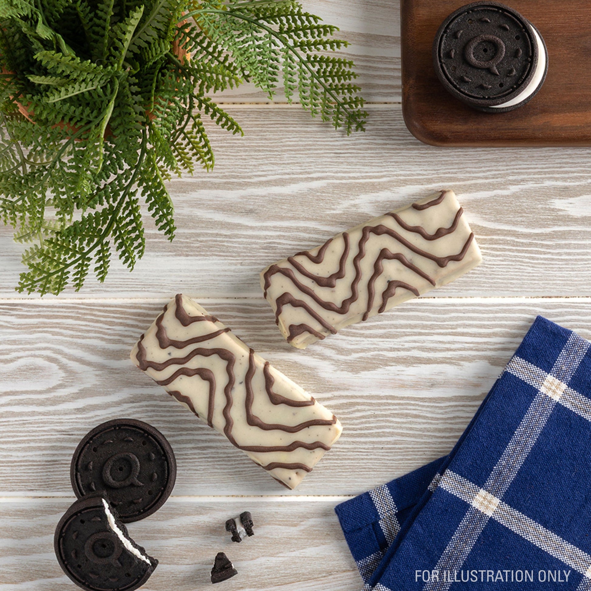 dipped-cookies-and-cream-protein-bars-d9 15807_QN_USA_ProteinBar_CAC_InterimAssetUpdate_Digital-Dipped-ProductCarouselSet_Tabletop2.jpg