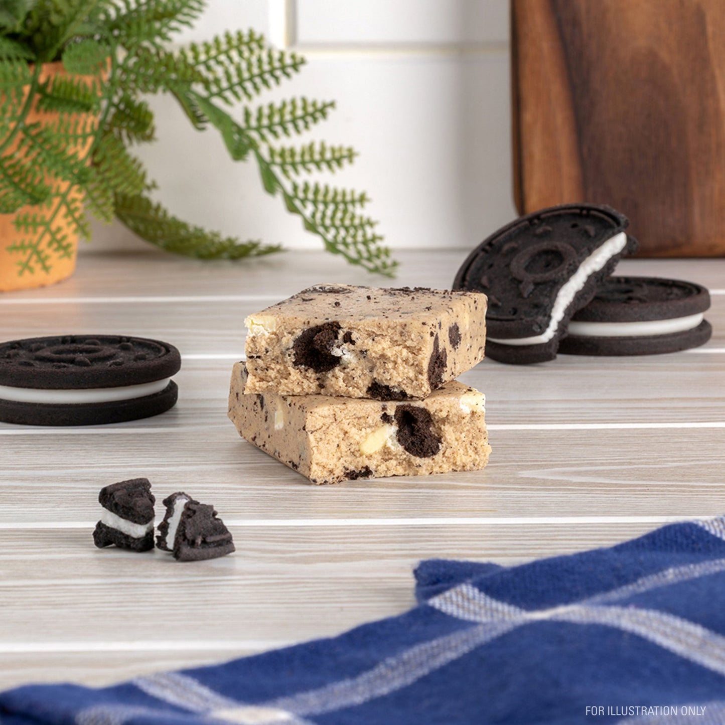 cookies-and-cream-protein-bars-a7 15807_QN_USA_ProteinBar_CAC_InterimAssetUpdate_Digital_Tabletop1.jpg